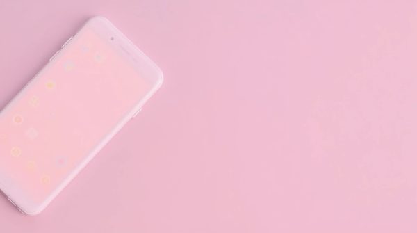 Découvrez l'univers fascinant du téléphone rose et ses options